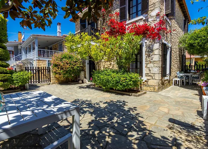 Villa Traditional Stone-built House Áfitos