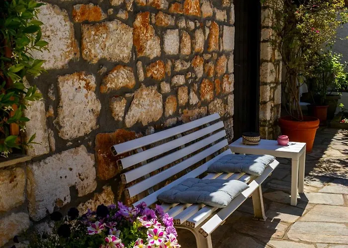 Traditional Stone-built House Villa Áfitos
